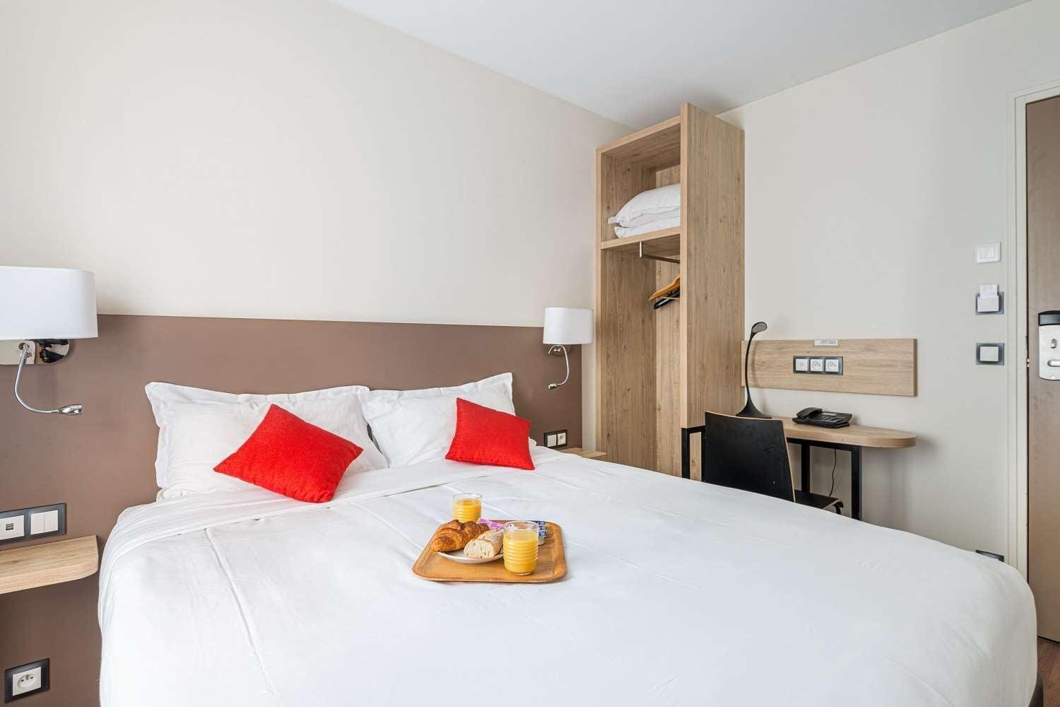 Courcelles Mederic Hotel Párizs Kültér fotó