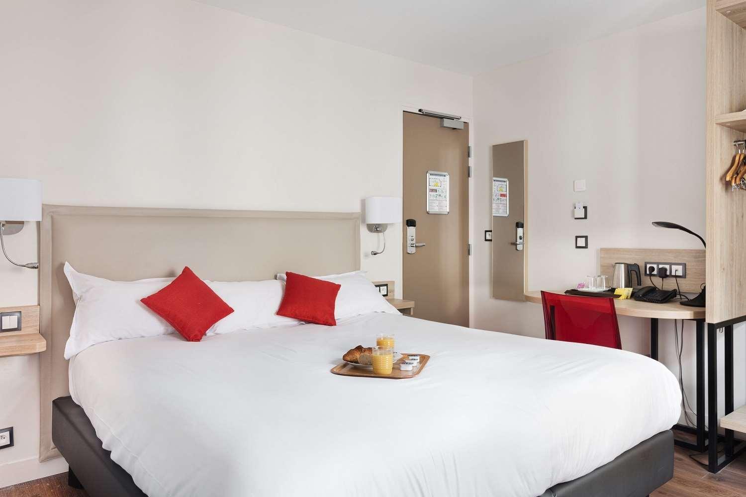Courcelles Mederic Hotel Párizs Kültér fotó