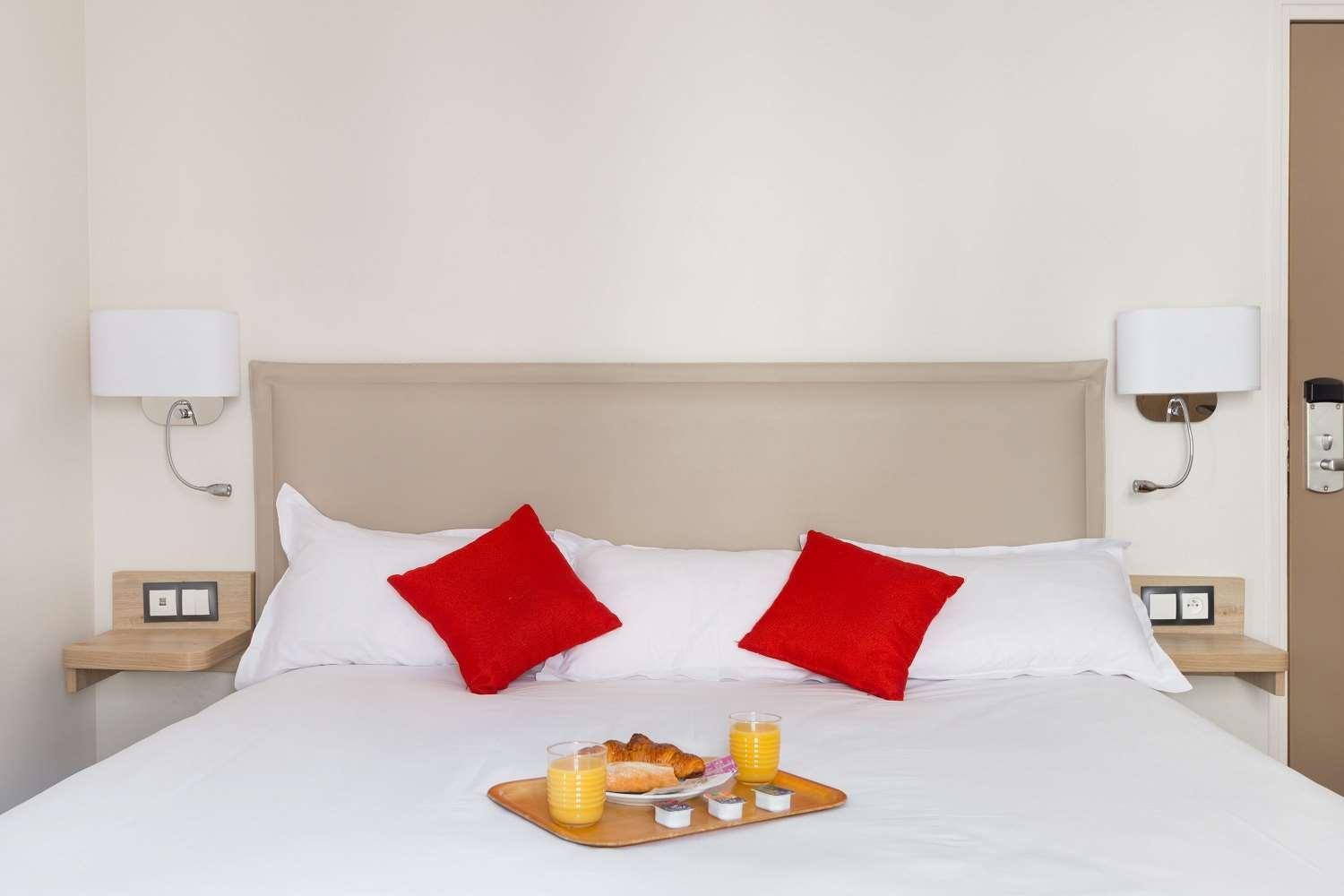 Courcelles Mederic Hotel Párizs Kültér fotó