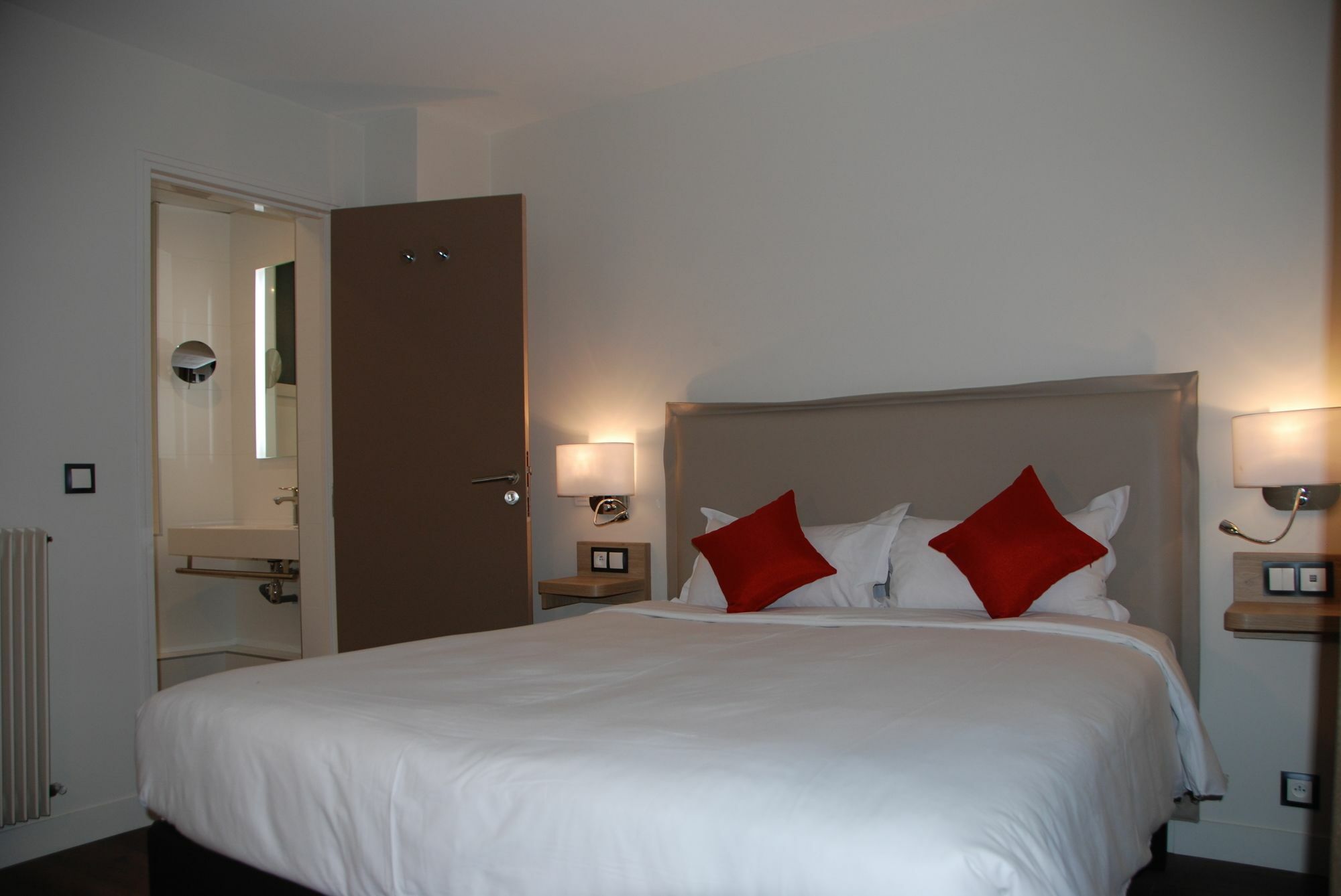 Courcelles Mederic Hotel Párizs Kültér fotó