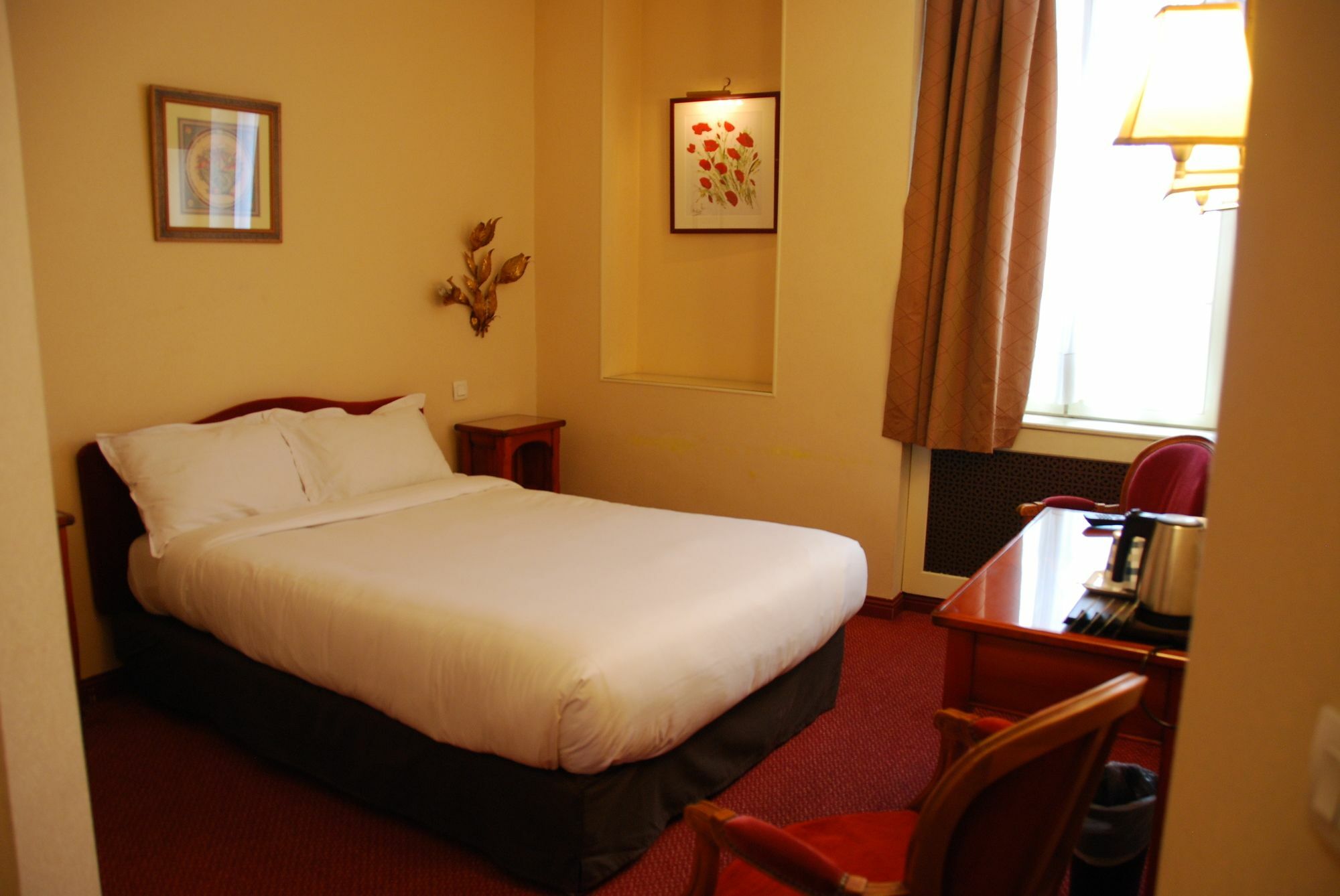 Courcelles Mederic Hotel Párizs Kültér fotó